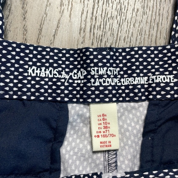 Khakis by GAP, Slim City, Navy and White Print, size 6 regular, inseam 25” - Picture 3 of 10